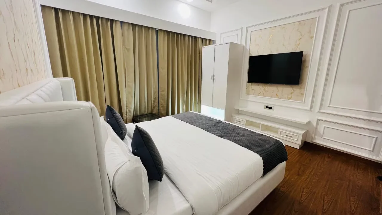 Deluxe Mountain View Room Hotel Neelkanth